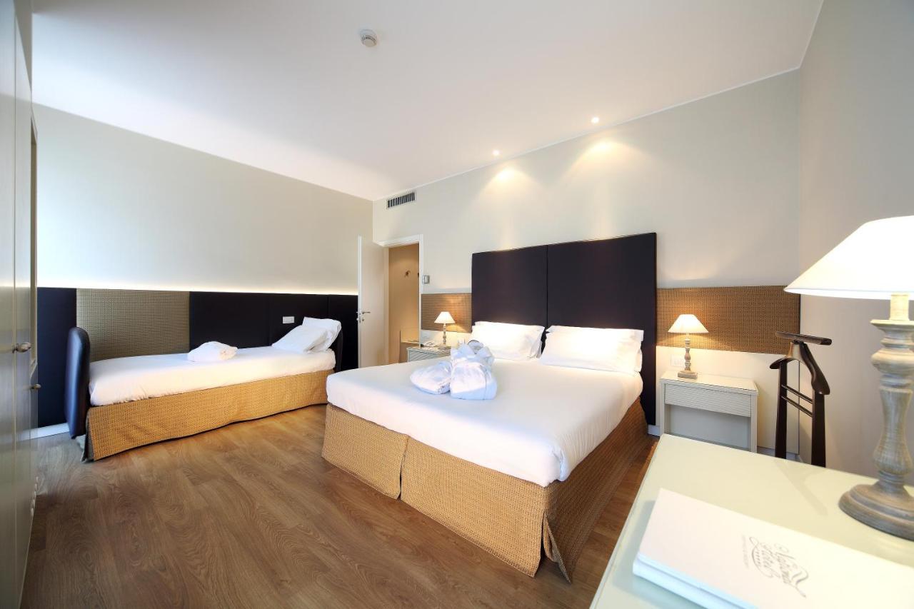 National Hotel ريميني المظهر الخارجي الصورة